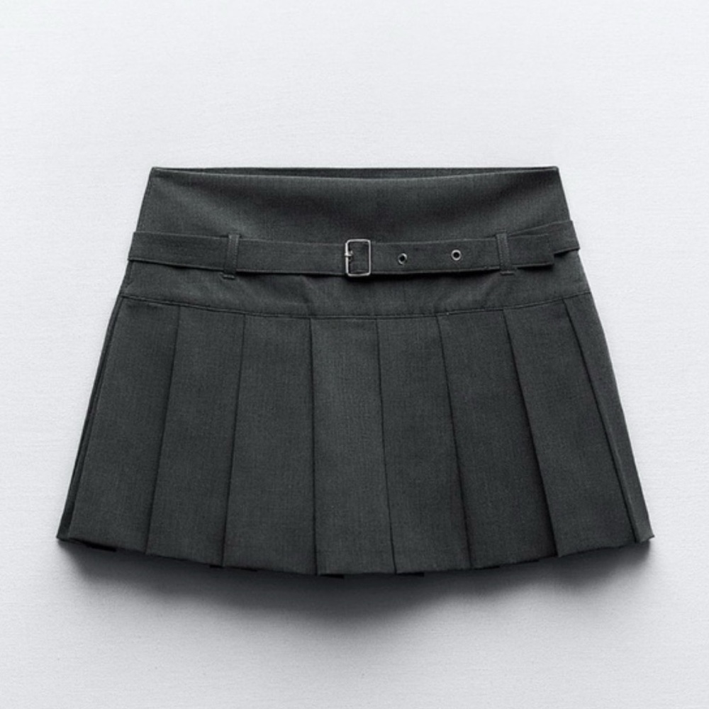 Zara Black Pleated Mini Skirt with Slim Belt